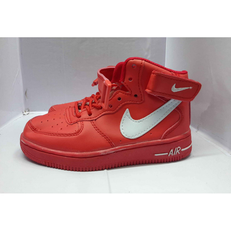 nike rouge